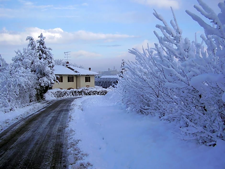 Il Poggiolo Delle Rose Bed&Breakfast