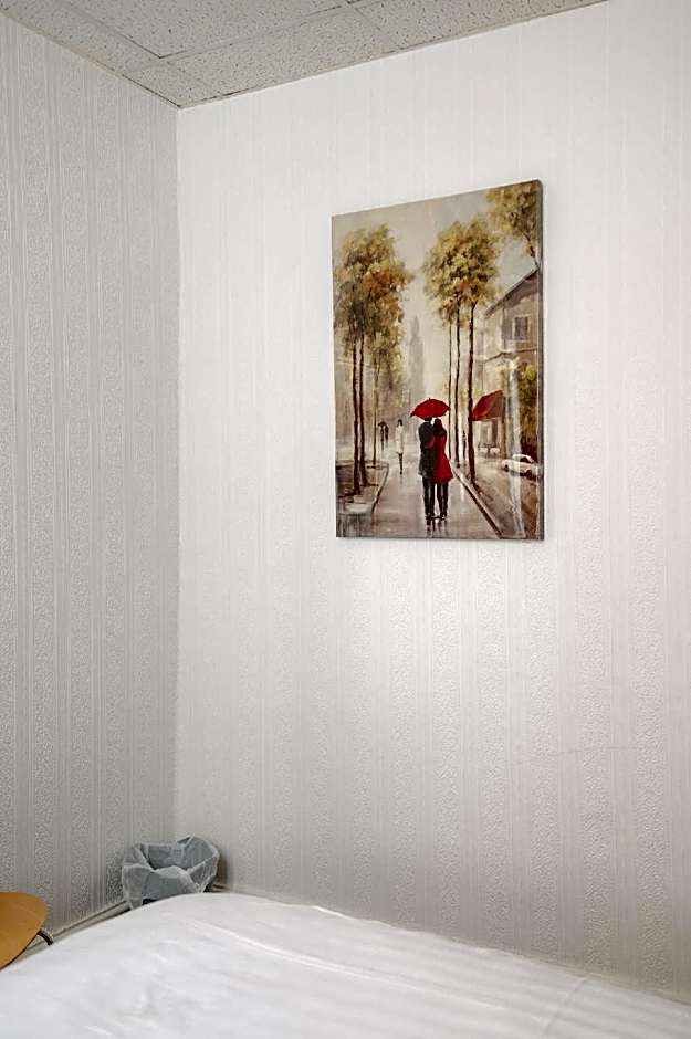 The Chimes on the Sea