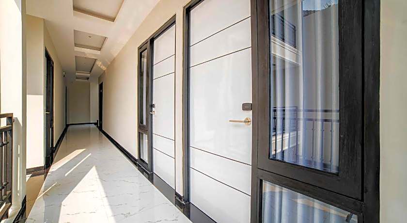 Tree Homestay Mitra RedDoorz