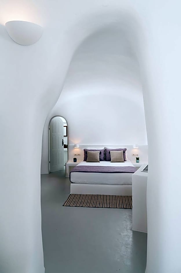 Oia Spirit Boutique Residences