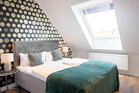 Junior Penthouse with Roof Top