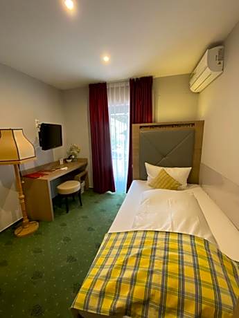 Superior Single Room