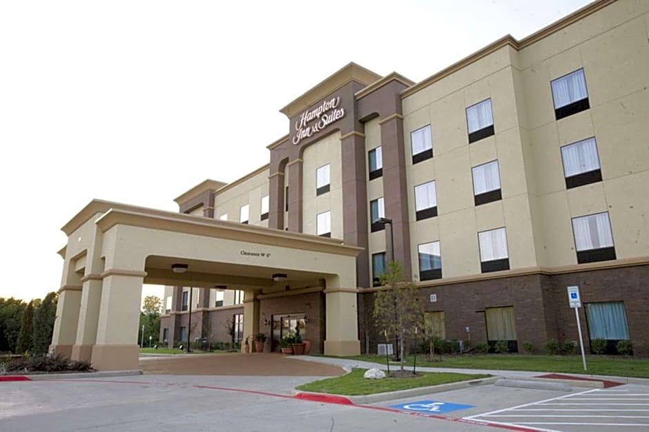 Hampton Inn By Hilton & Suites Dallas-Desoto