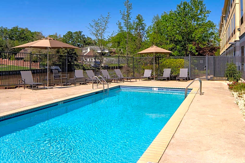 Fairfield Inn & Suites by Marriott Lafayette South