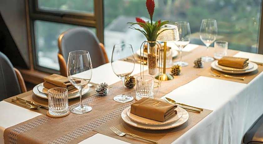 SureStay Hotel by Best Western Vientiane