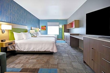 2 Queen Beds Studio Nonsmoking