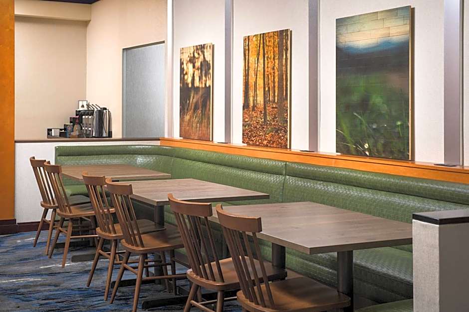 Fairfield Inn & Suites by Marriott Chattanooga I-24/Lookout Mountain