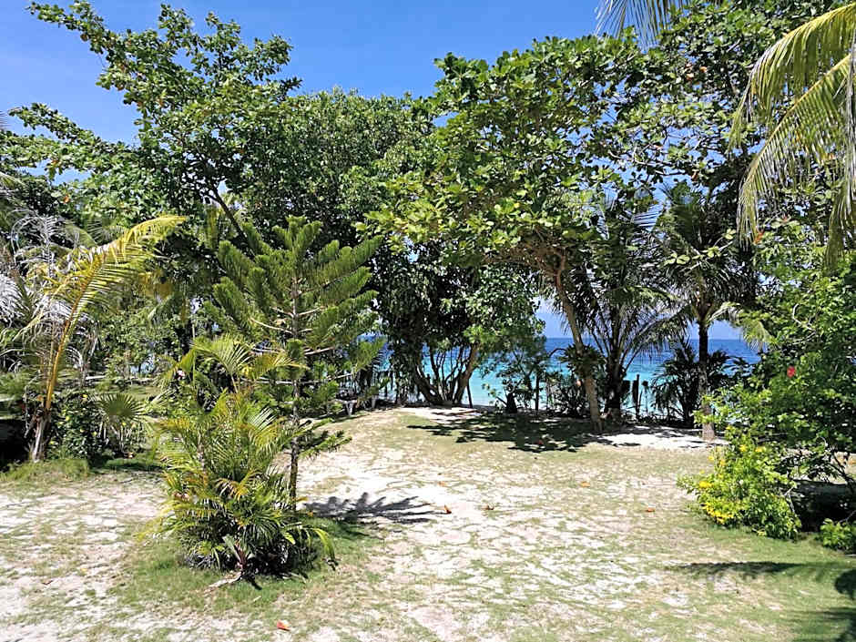 Ravenala Beach Bungalows