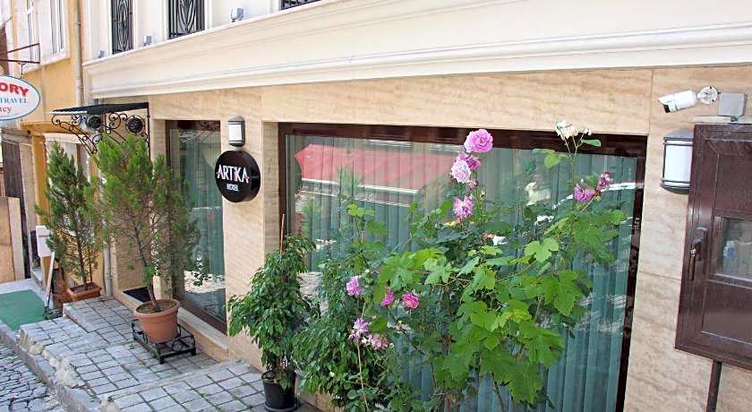 Artika Hotel