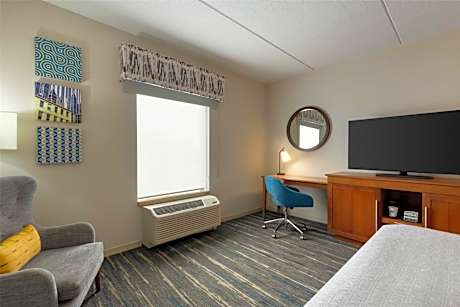 King Room - Mobility Access/Non-Smoking