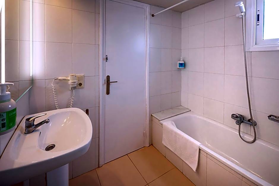Hotel GHT Simeon