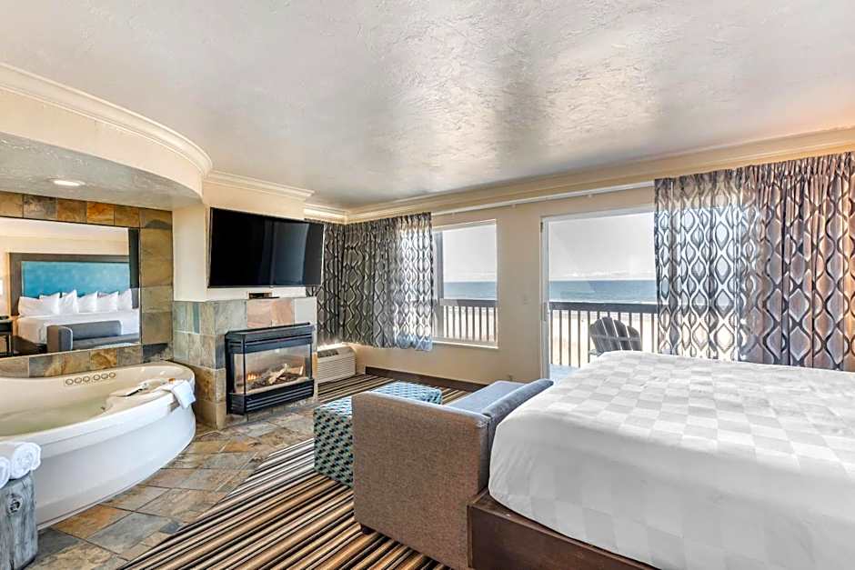 Lincoln Sands Oceanfront Resort, Ascend Hotel Collection