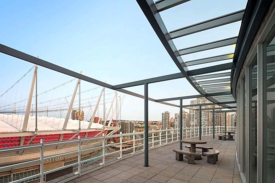 Hampton Inn & Suites, by Hilton - Vancouver Downtown