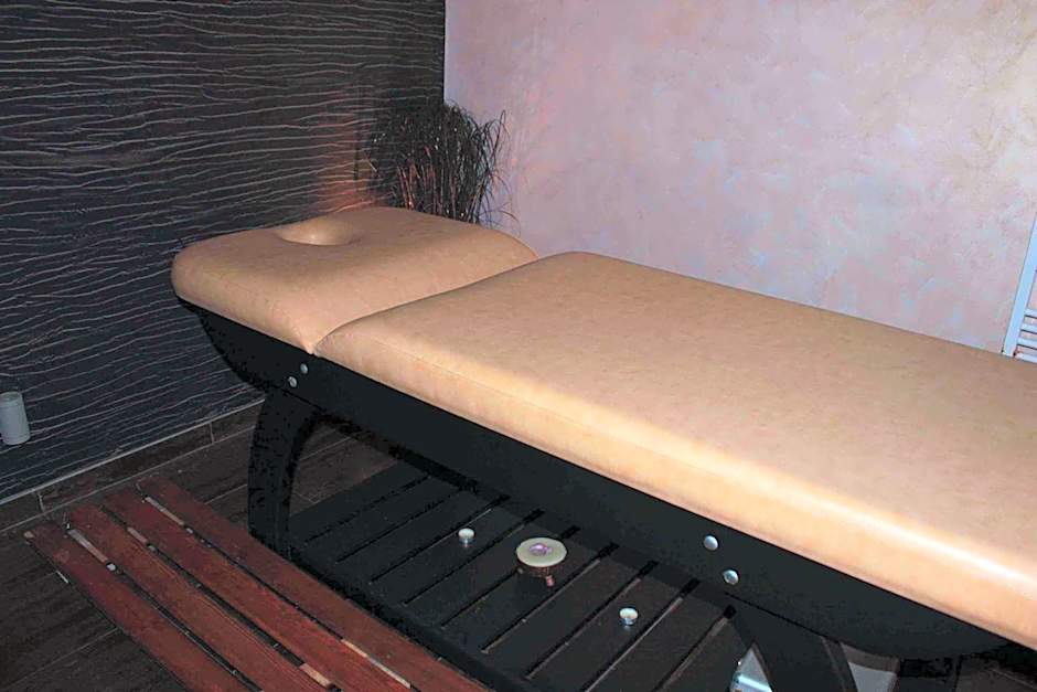 Green Hisar Hotel Family