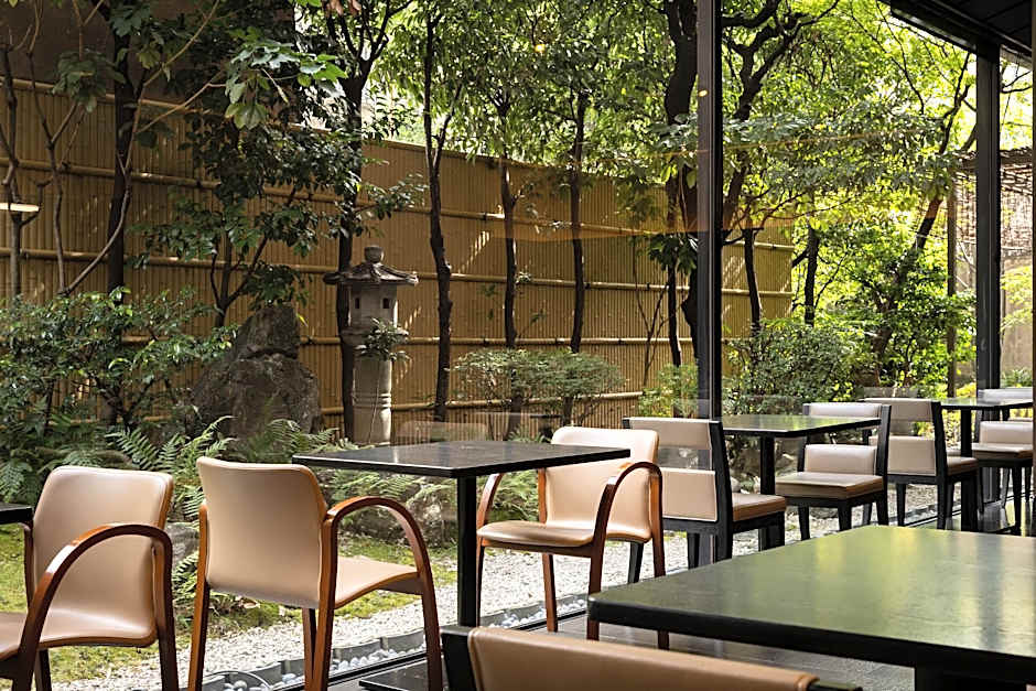 LOISIR HOTEL CLASSIC GARDEN KYOTO SANJO