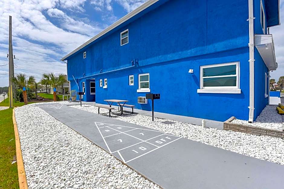 Blue Mist Motel - Room # 2