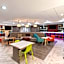 Hawthorn Inn & Suites by Wyndham Kingwood Houston