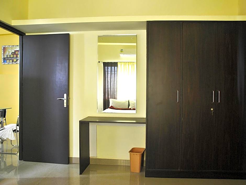 Aditi Comforts Service Apartment