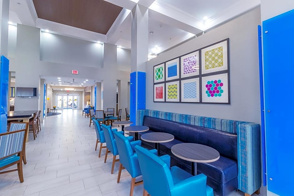 Holiday Inn Express Hotel & Suites Crestview South I-10 By IHG