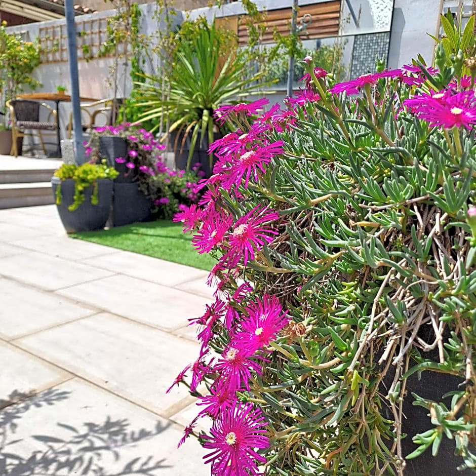 Le Petit Patio