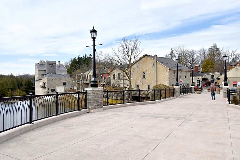 Holiday Inn Express Hotel & Suites Waterloo - St. Jacobs Area By IHG