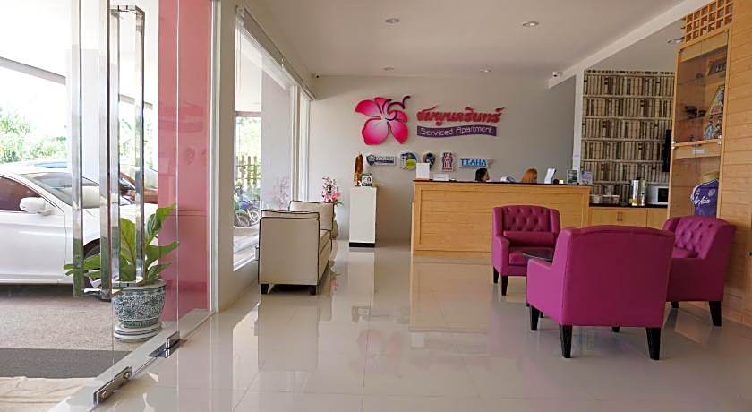 Chompu Nakarin Apartment