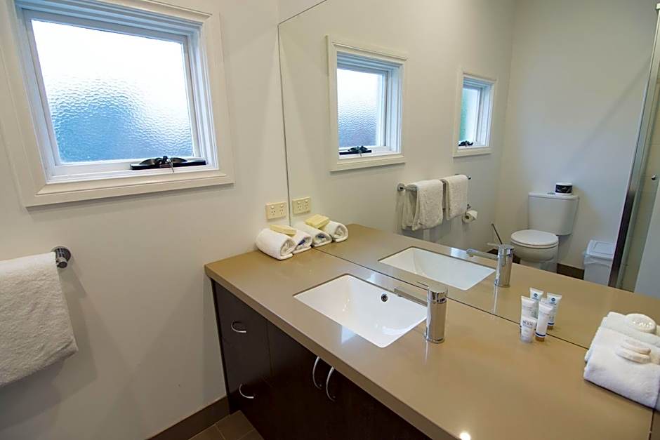 Best Western Plus Buckingham International