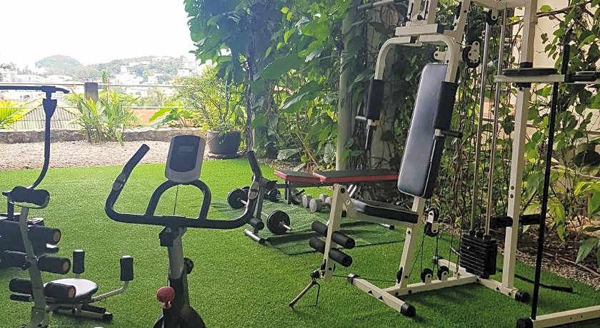 Mountain Seaview Luxury Apartments