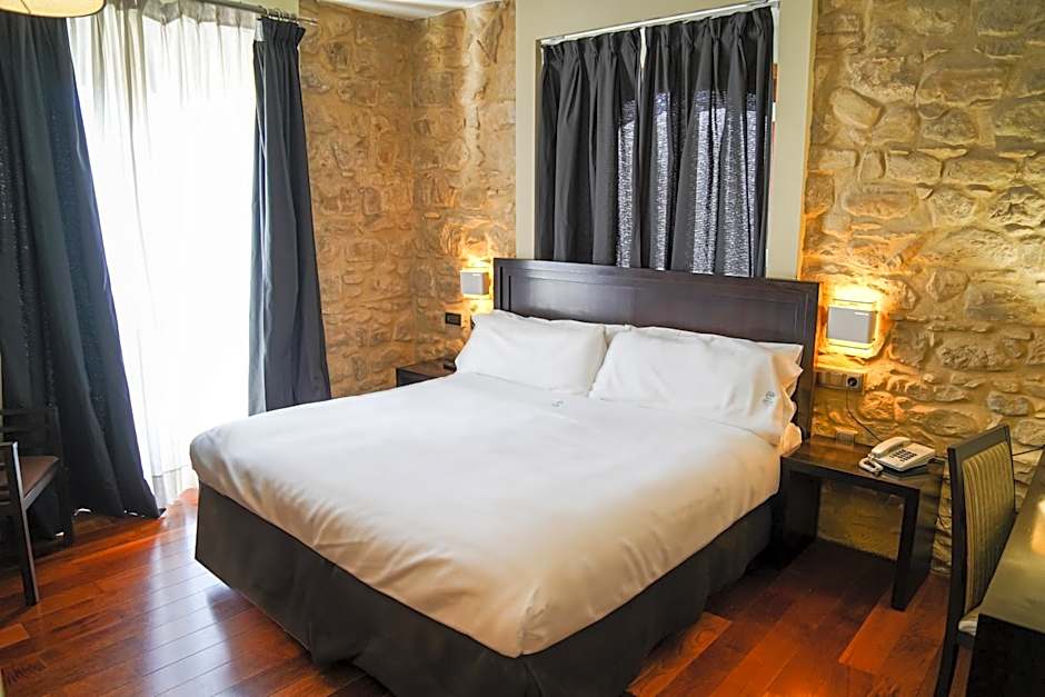 Hotel Baeza Monumental by eme hoteles