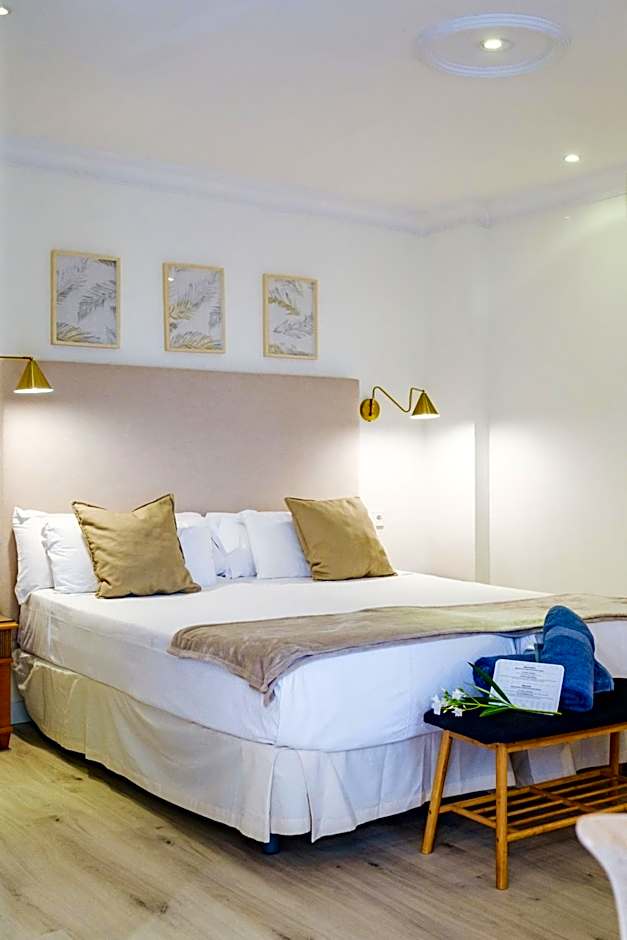 Hotel Ciutat Jardi