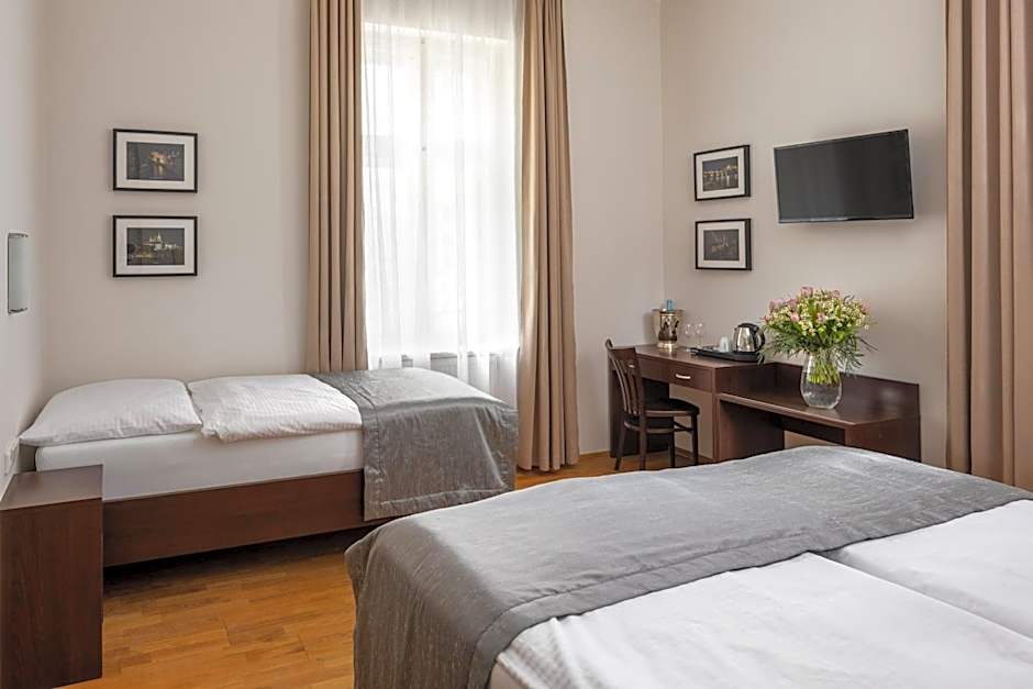 Hotel Unique