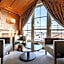 Kings Hotel First Class