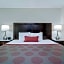 Ramada by Wyndham Minneapolis Golden Valley