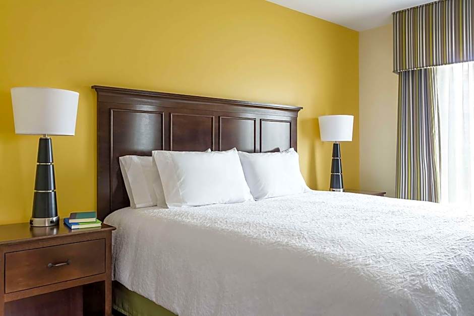 Hampton Inn By Hilton & Suites Philadelphia Montgomeryville