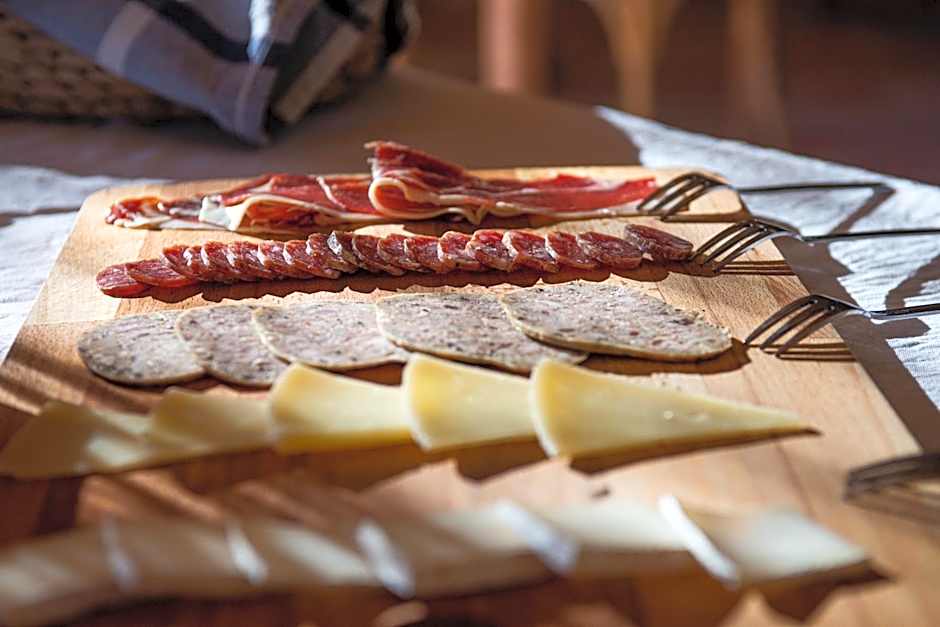 ECOTurisme Can Buch HOTEL