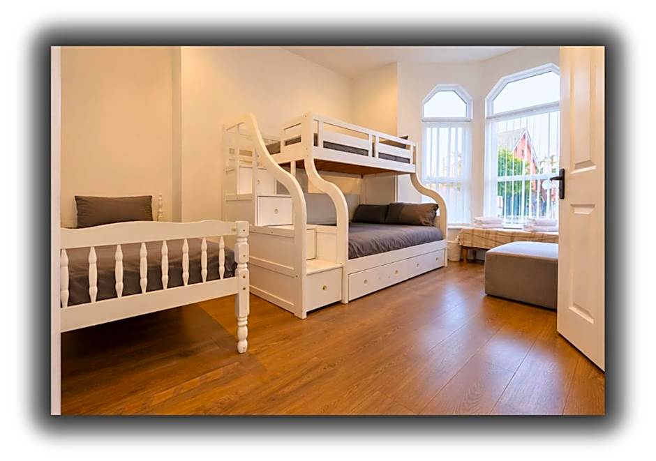 Kop View Rooms