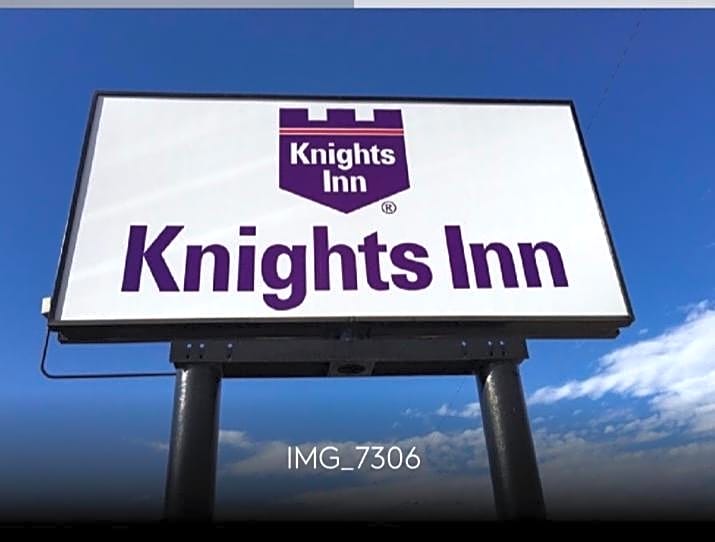 Photo 1 of 35 of Knights Inn Fairview