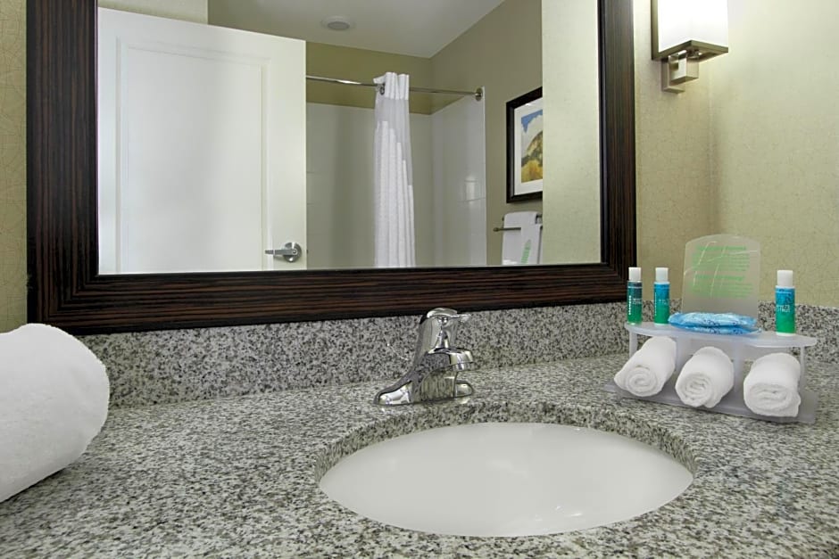 Holiday Inn Express - Colorado Springs - First & Main, an IHG Hotel