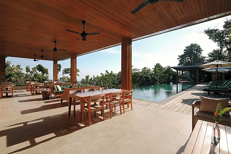 Sanglung Villas & Suites