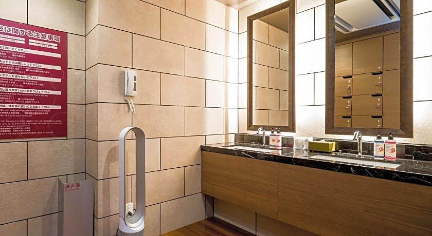 Super Hotel Premier Musashi Kosugi-Ekimae