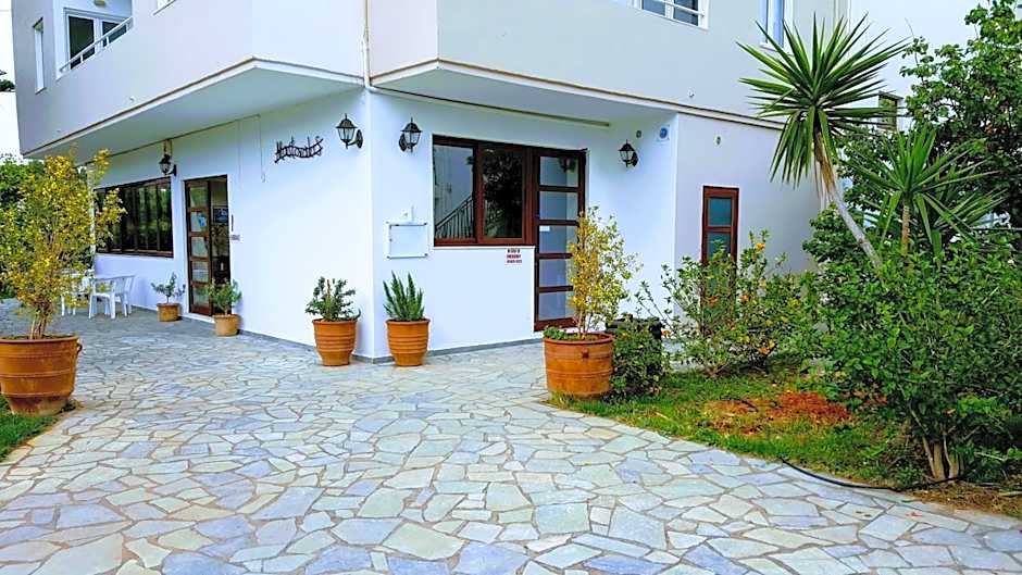 Mastorakis Hotel and Studios