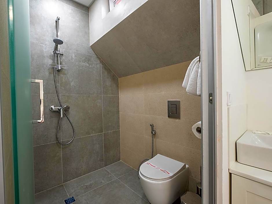 Caro Apartments & Rooms