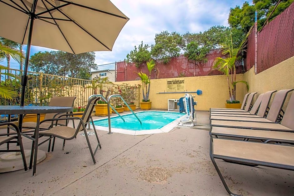 Quality Inn And Suites Hermosa Beach