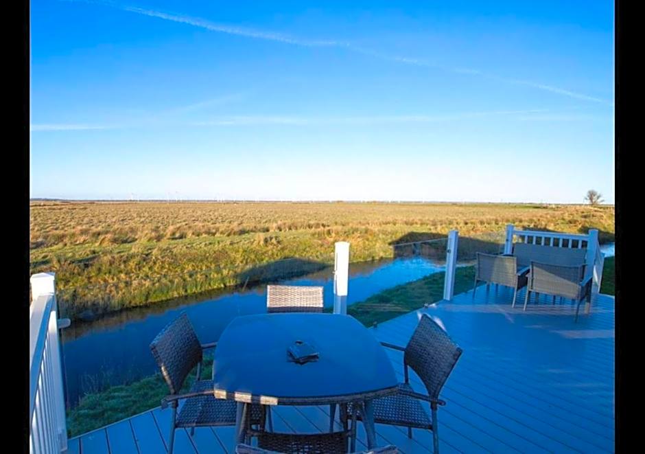 Photo 1 of 45 of MP515 - Luxury Lodge Camber Sands Holiday Park