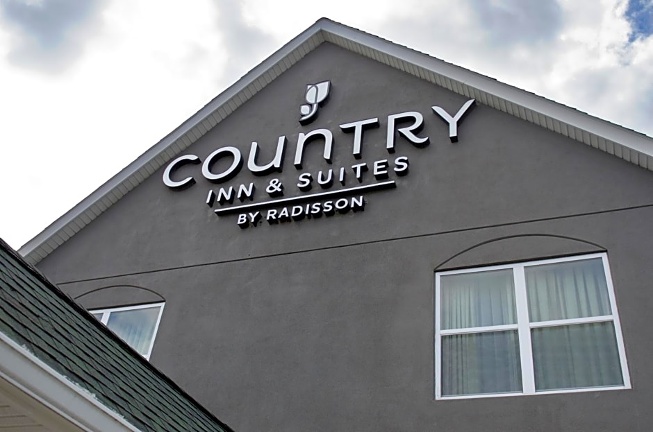 Country Inn & Suites by Radisson, Ithaca, NY