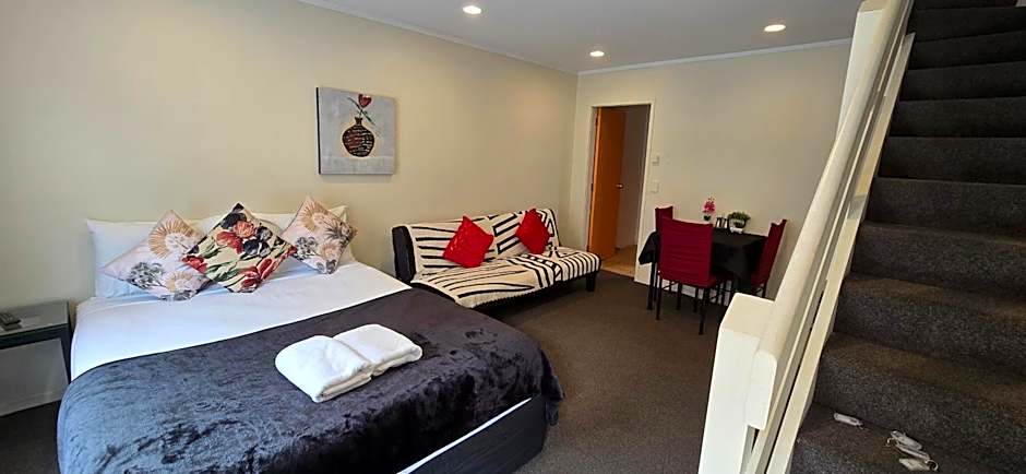 Baden Lodge Motel - PRIVATE SPA Bath
