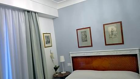 Quadruple Room with Private Bathroom