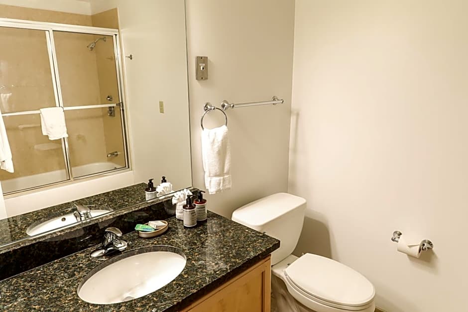 Kaatskill Mountain Club and Condos by Hunter Mountain