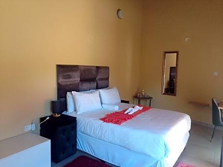 Magotlho Hotel and Resort