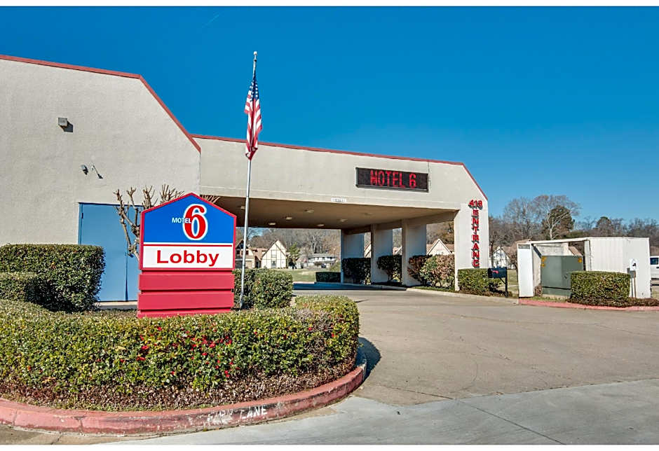 Photo 1 of 47 of Motel 6-Longview, TX - North